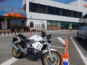 バイクで初めて入ったサービスエリア